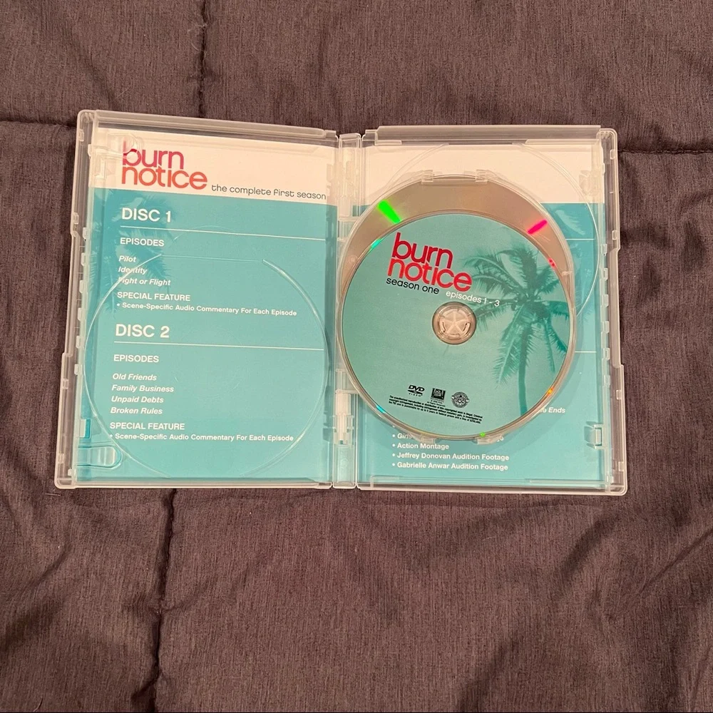 Burn Notice Seasons 1-3 on DVD Spy Action Drama USS Network Jeffrey Donovan - Picture 4 of 16